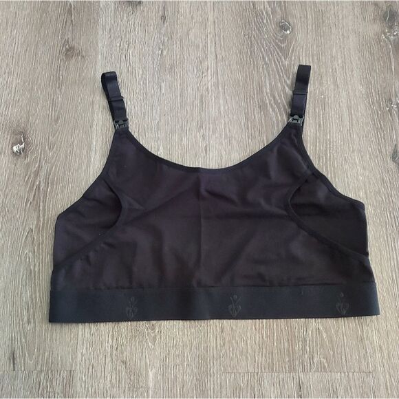 Momcozy Hands Free Pumping Bra, Adjustable Breast-Pumps Holding and Nursing Bra - Picture 2 of 6